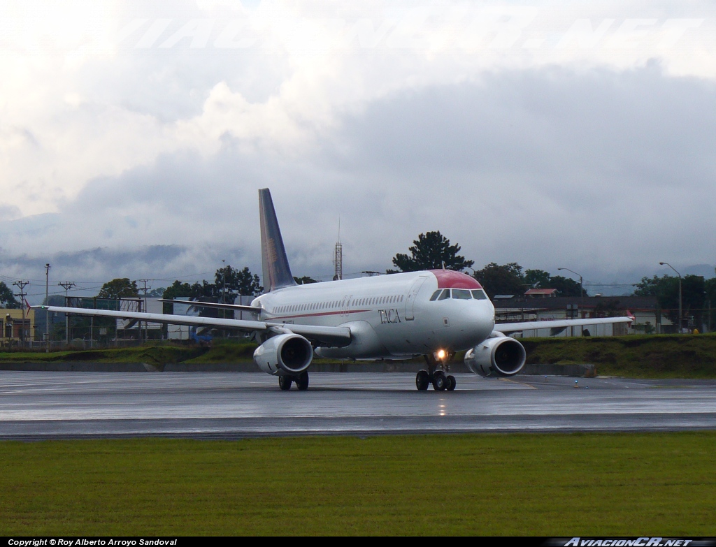 N492TA - Airbus A320-233 - TACA