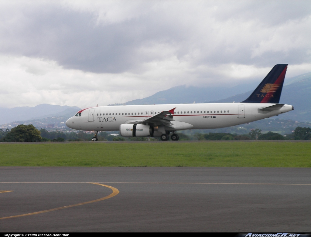 N489TA - Airbus A320-233 - TACA