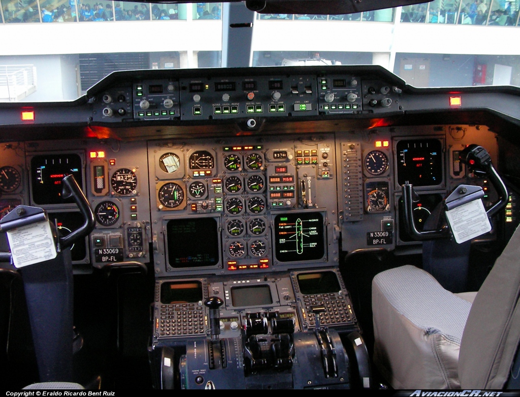 N33069 - Airbus A300B4-605R - American Airlines