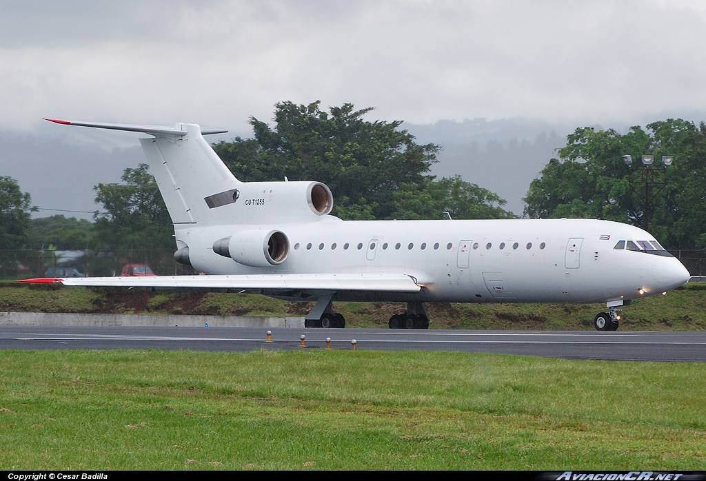 CU-T1255 - Yakovlev Yak-42D - Cubana de Aviación