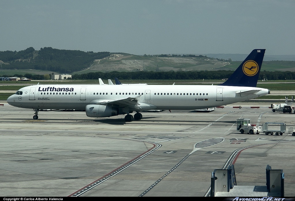 D-AISE - Airbus A321-200 - Lufthansa