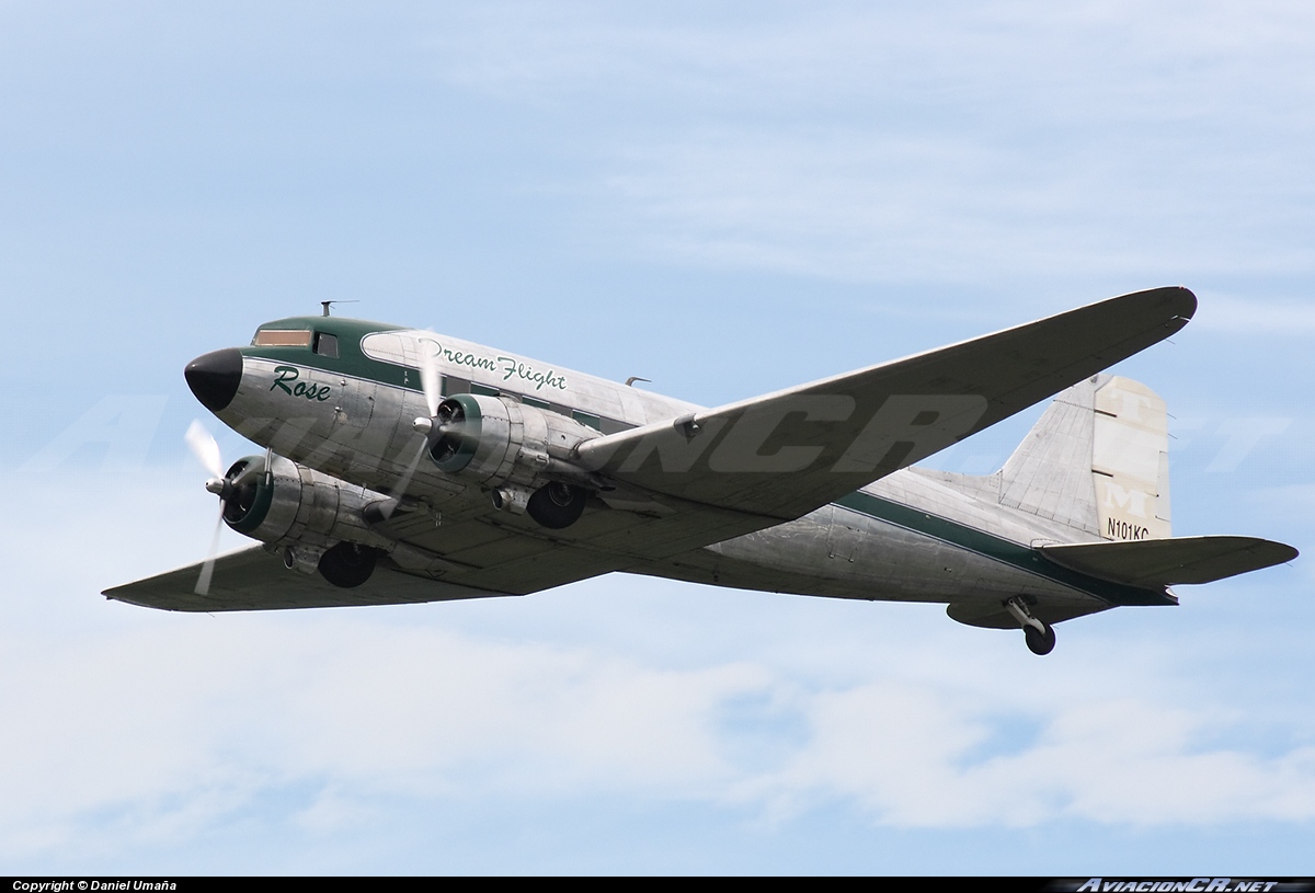 N101KC - Douglas DC-3 - Privado