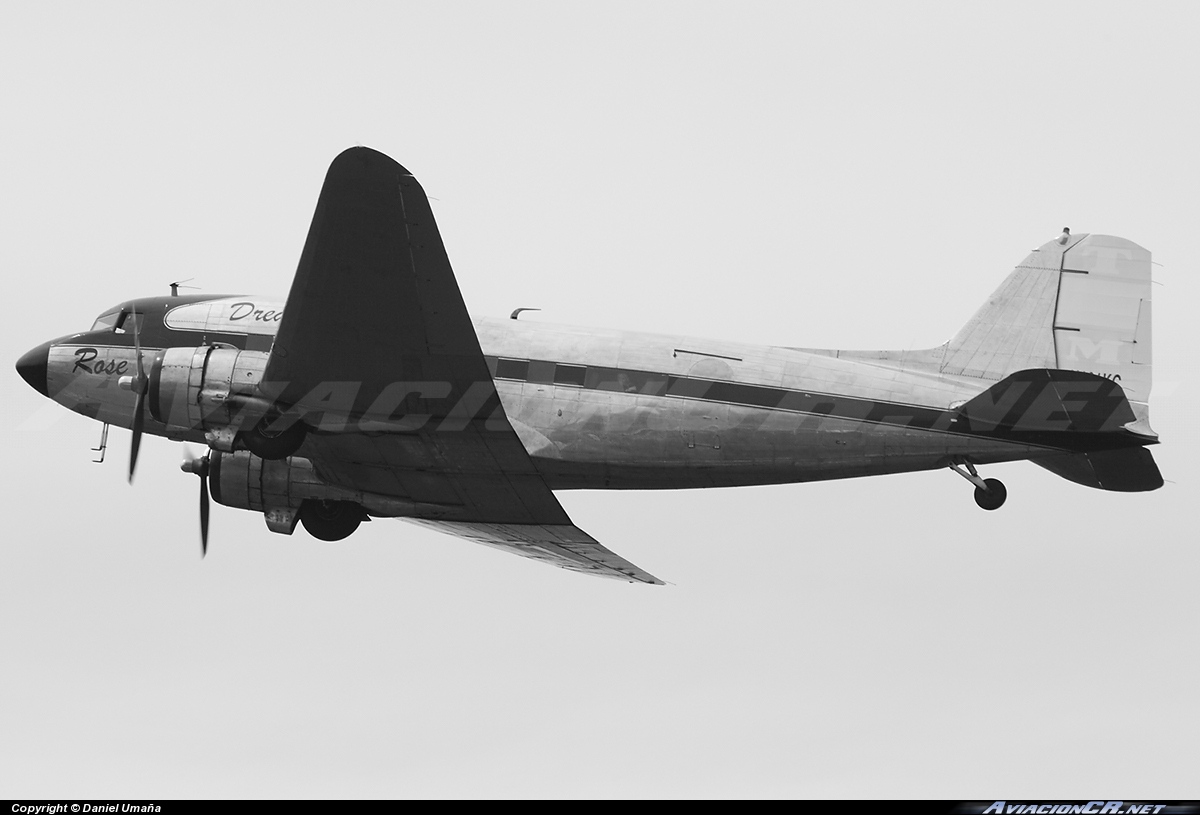 N101KC - Douglas DC-3 - Privado