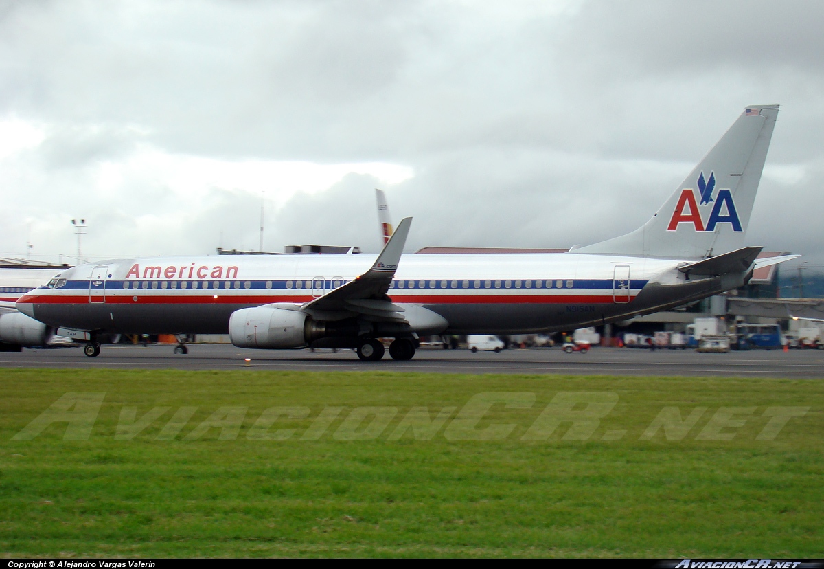 N915AN - Boeing 737-823 - American Airlines