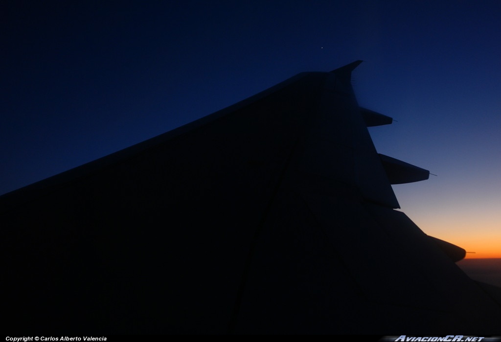 EC-HUJ - Airbus A320-214 - Iberia