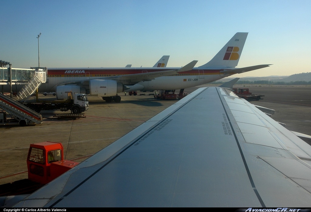 EC-ITN - Airbus A321-211 - Iberia