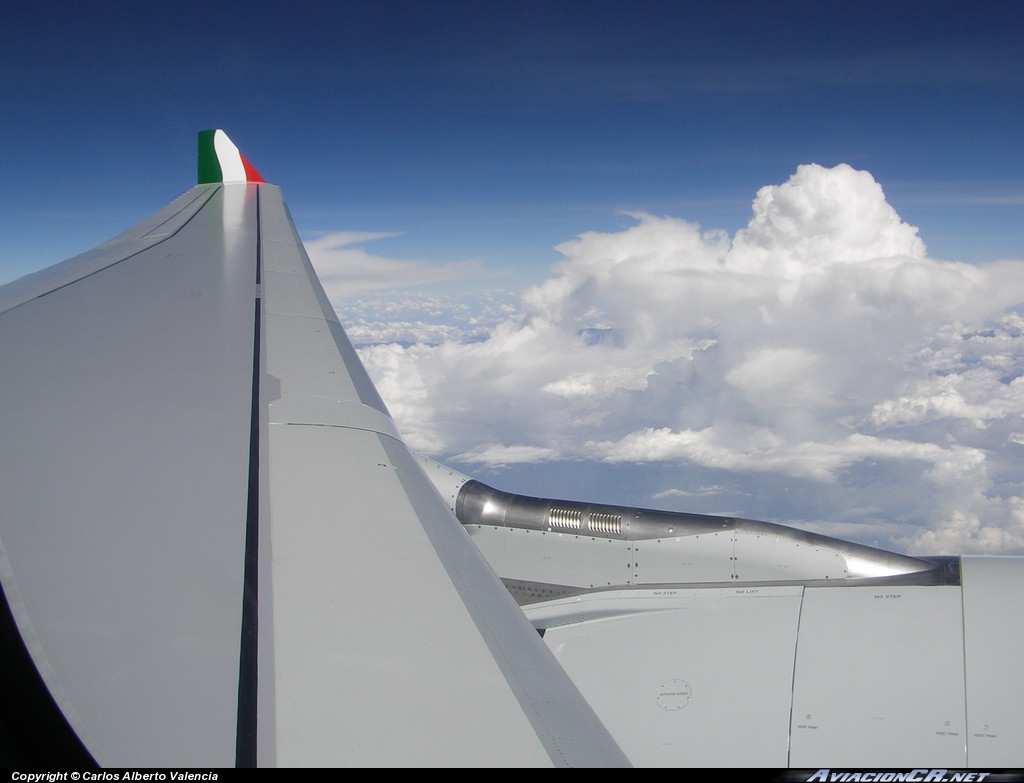 EC-KDF - Airbus A330-223 - Air Comet