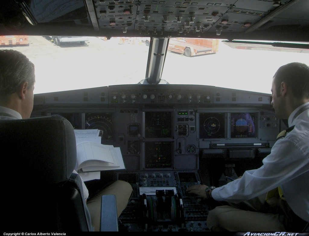 EC-JDO - Airbus A320-214 - Vueling