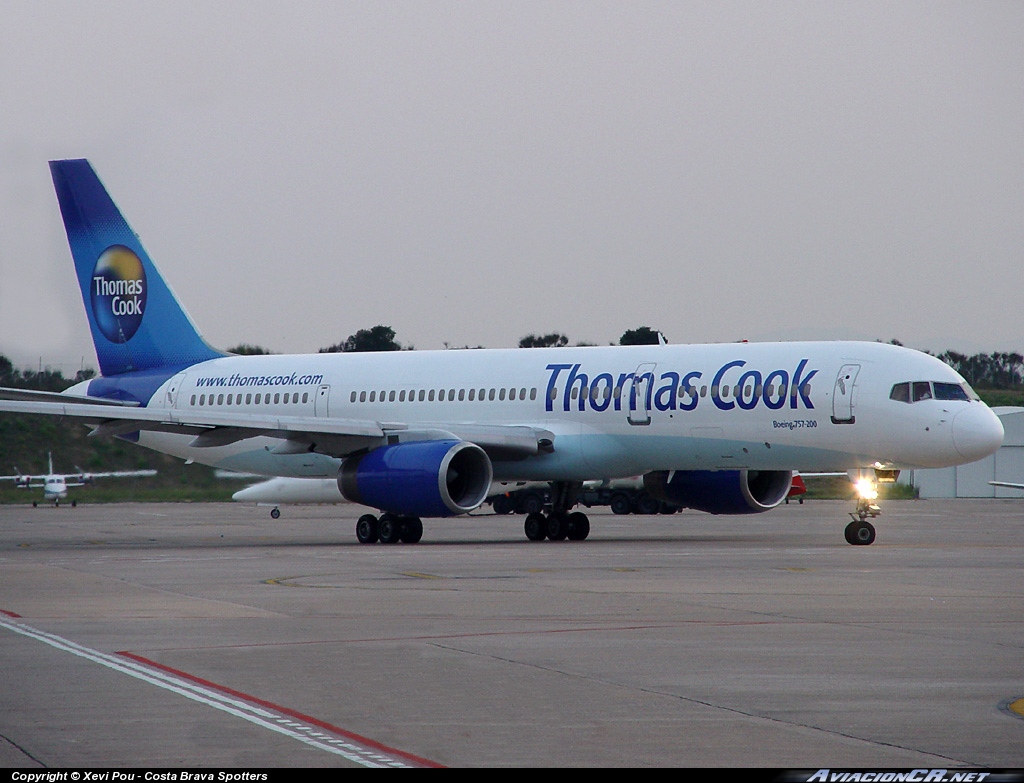 G-FCLI - Boeing 757-28A - Thomas Cook