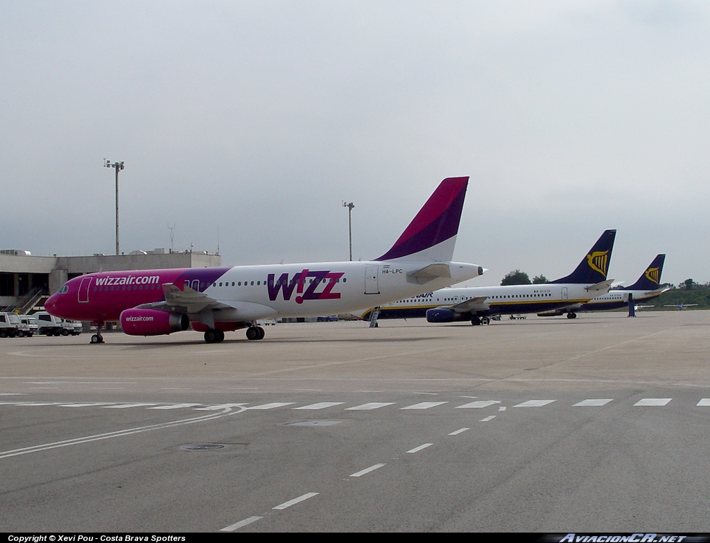HA-LPC - Airbus A320-233 - Wizzair