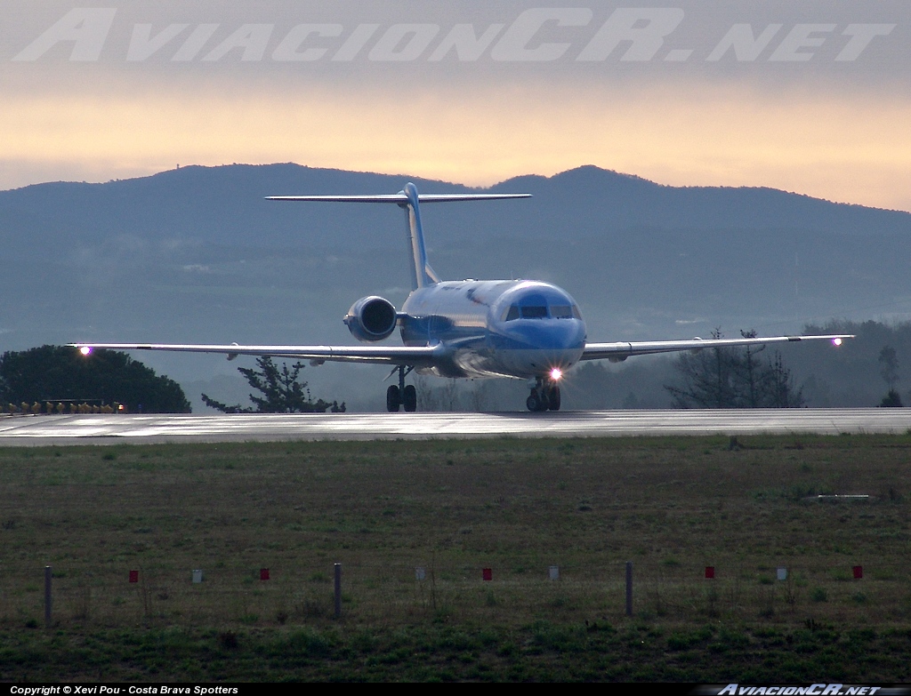 OO-TUF - Fokker F-100 - Jetairfly