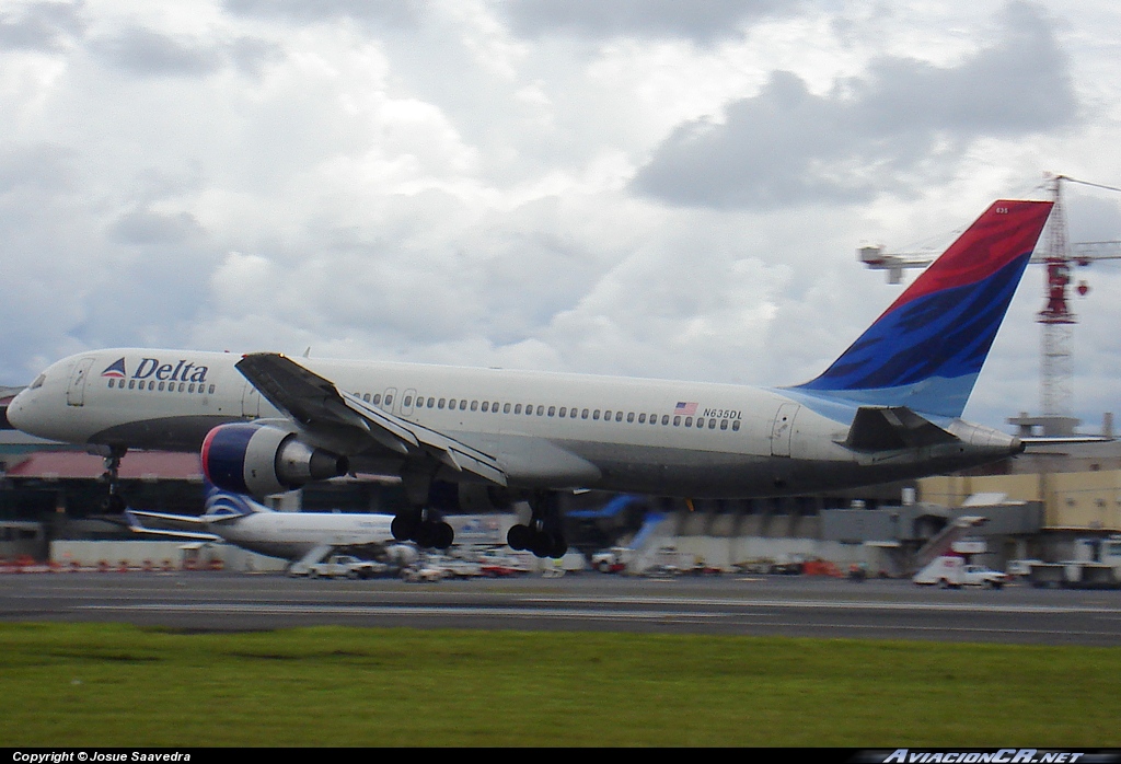 N635DL - B757-232 - Delta Air Lines