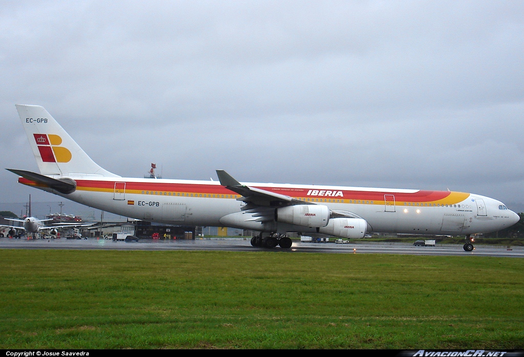 EC-GPB - Airbus A340-313X - Iberia