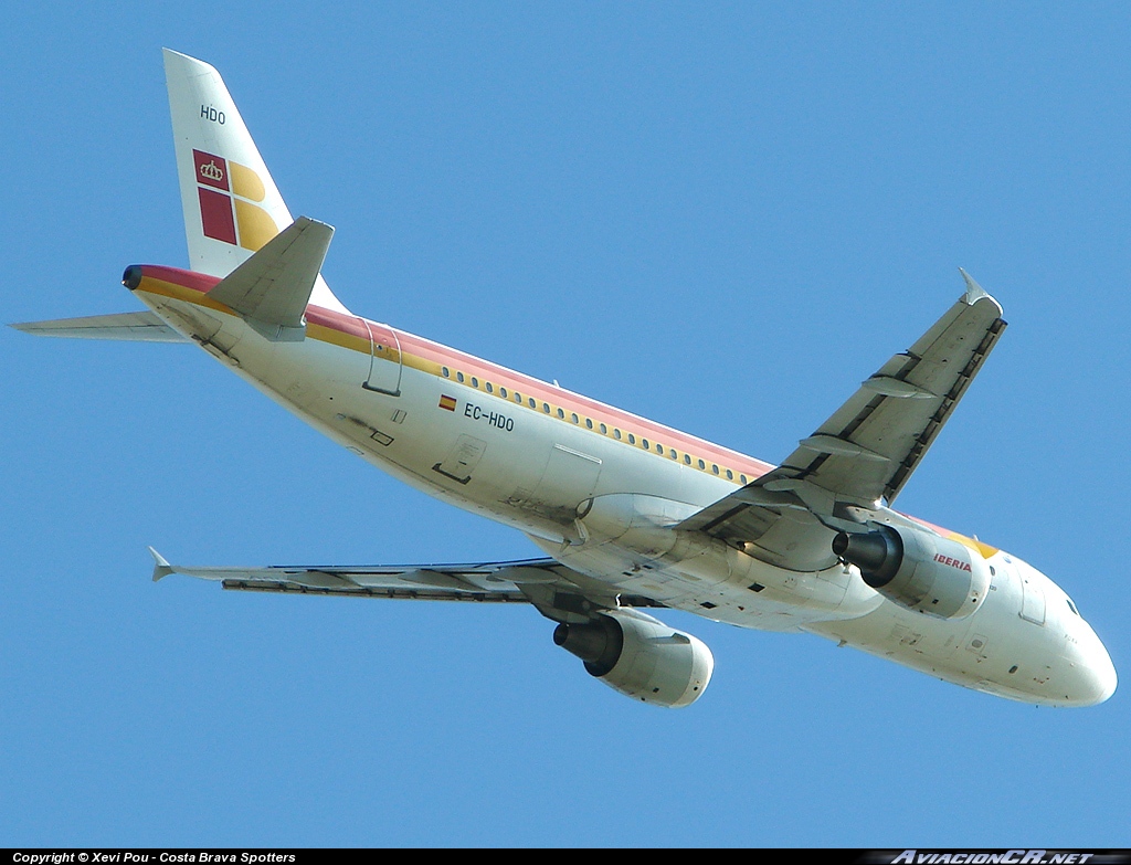 EC-HDO - Airbus A320-214 - Iberia