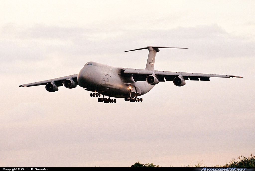 63-0042 - Lockheed C-5 Galaxy - USAF - United States Air Force - Fuerza Aerea de EE.UU