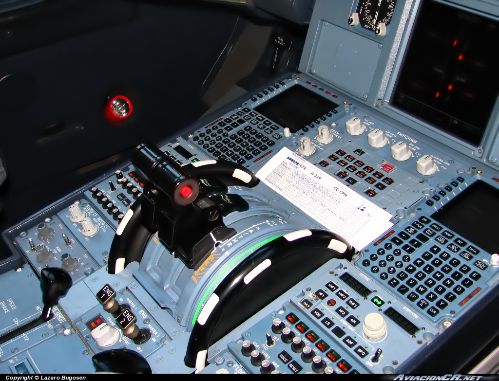 CC-CPM - Airbus A319-113 - LAN Chile