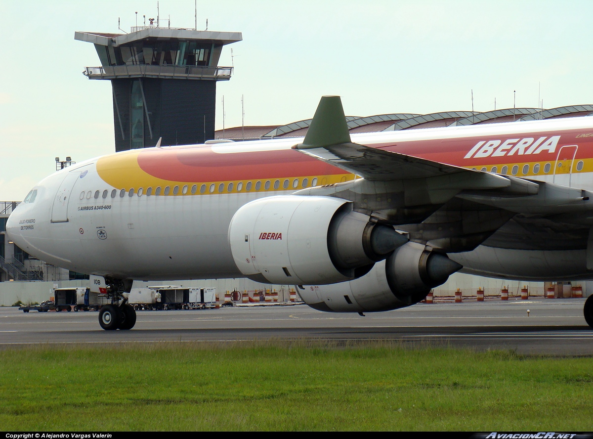 EC-IOB - Airbus A340-642 - Iberia