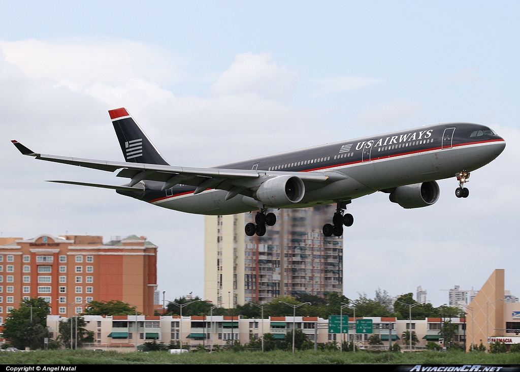 N278AY - Airbus A330-323X - US Airways