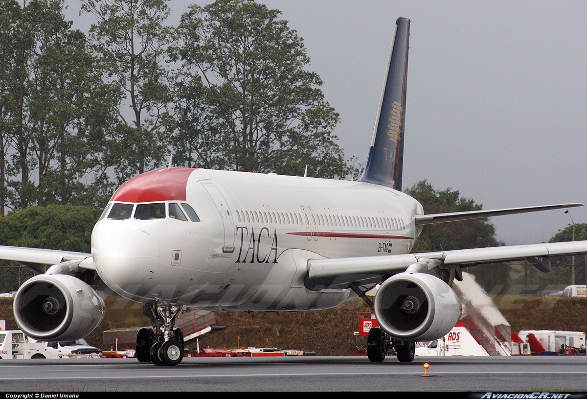 EI-TAG - Airbus A320-233 - TACA