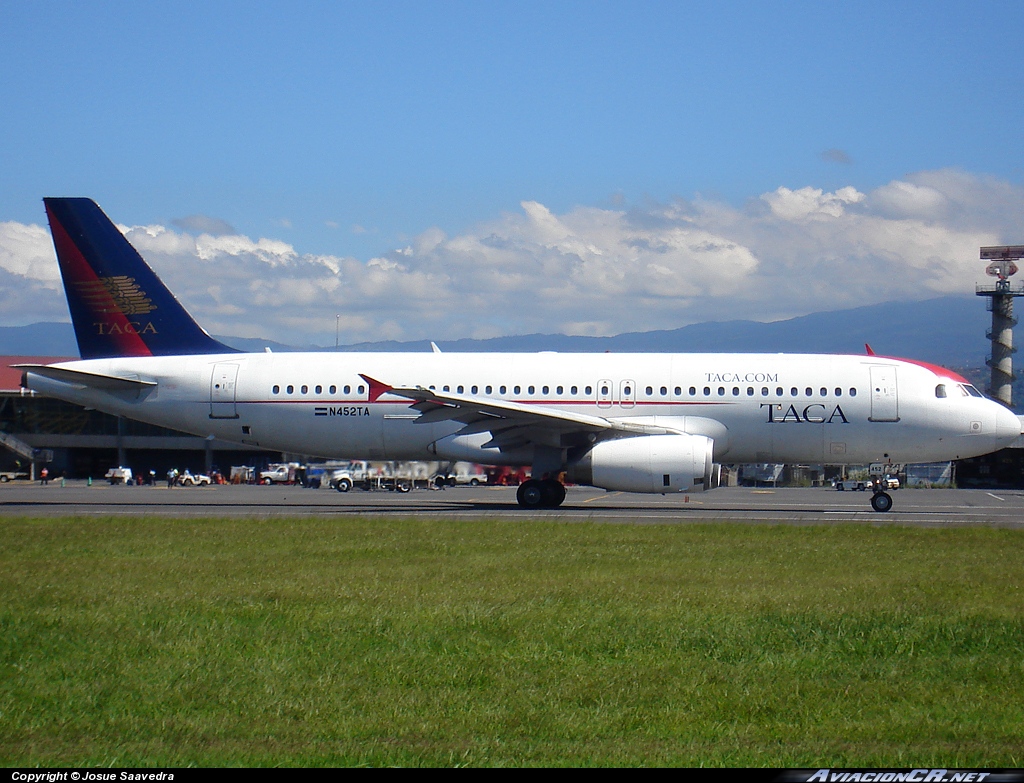 N452TA - Airbus A320-233 - TACA