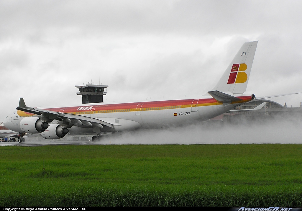 EC-JFX - Airbus A340-642 - Iberia