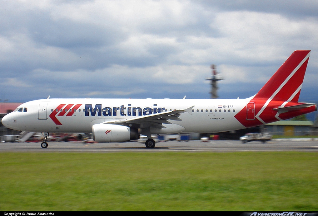 EI-TAF - Airbus A320-233 - Martinair