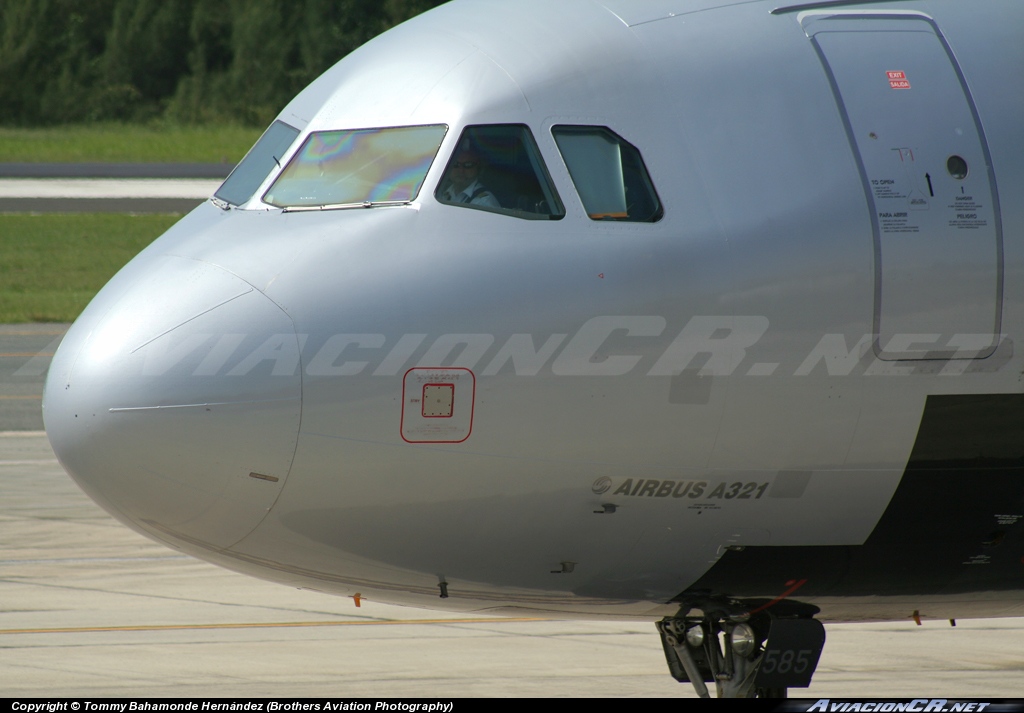 N587NK - Airbus A321-231 - Spirit Airlines