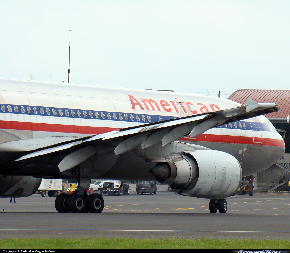 N33069 - Airbus A300B4-605R - American Airlines