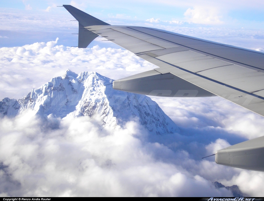 CC-CQK - Airbus A319-113 - LAN Chile