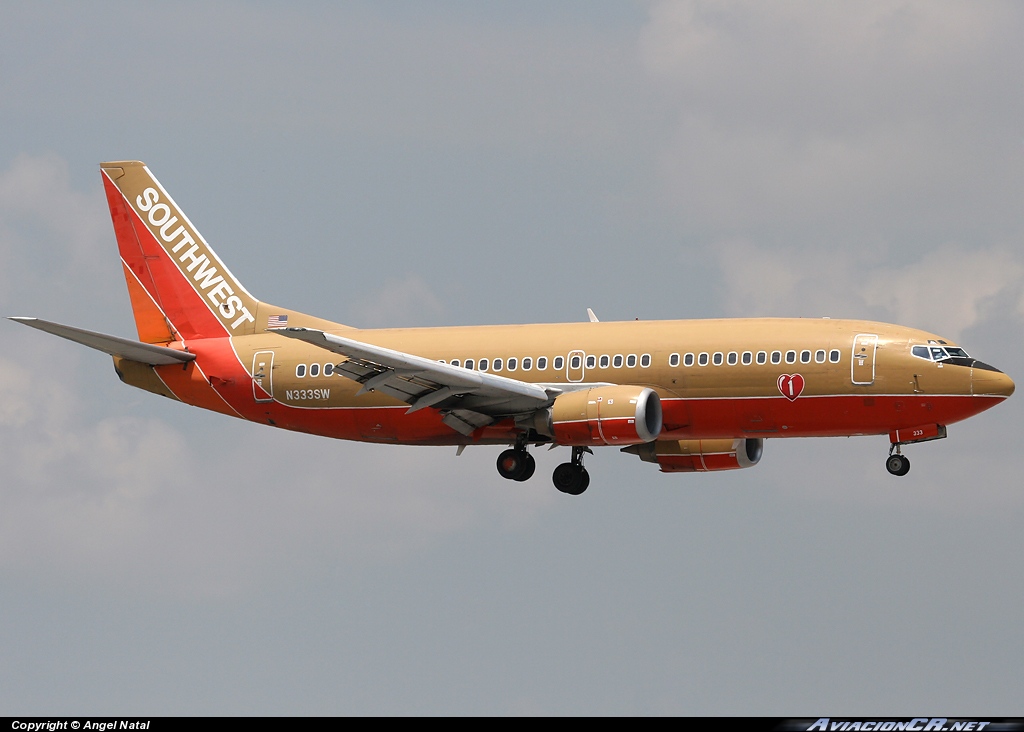 N333SW - Boeing 737-3H4 - Southwest Airlines