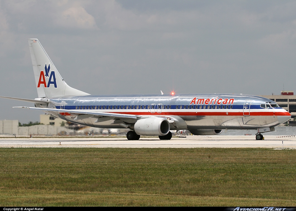 N940AN - Boeing 737-823 - American Airlines