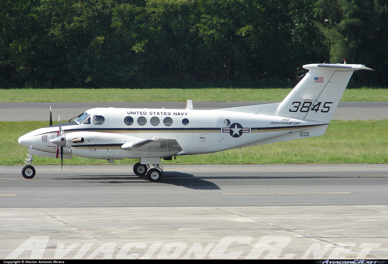 163845 - Beech 1900 (C-12) - USA - Marina/NAVY