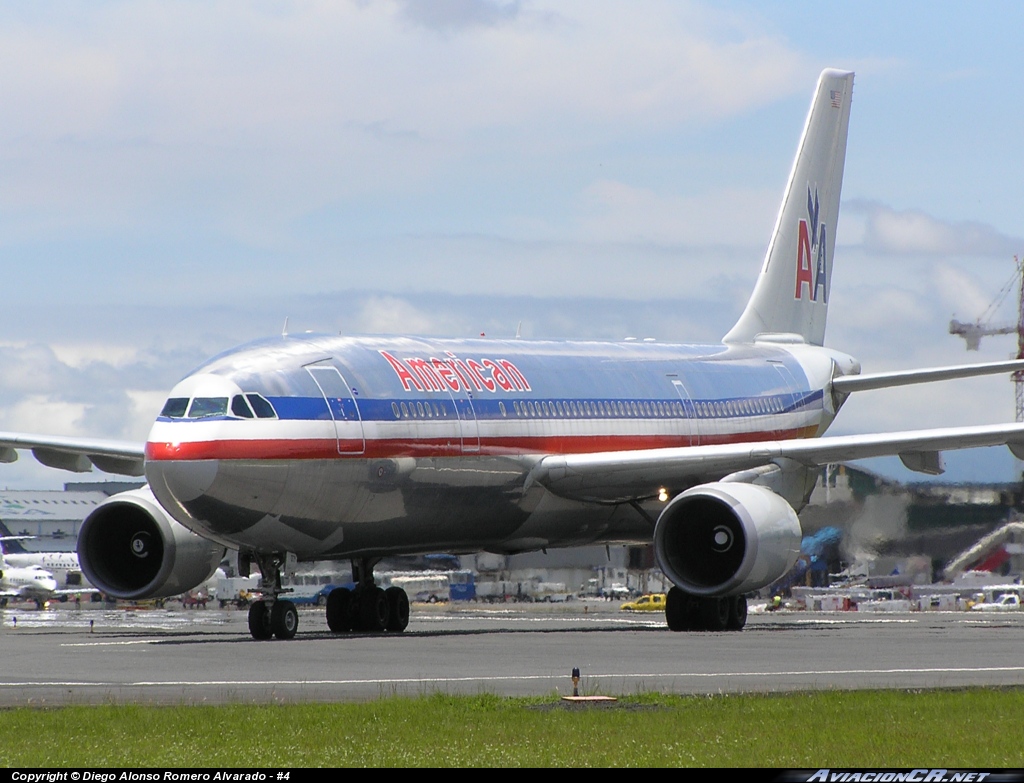 N25071 - Airbus A300B4-605R - American Airlines