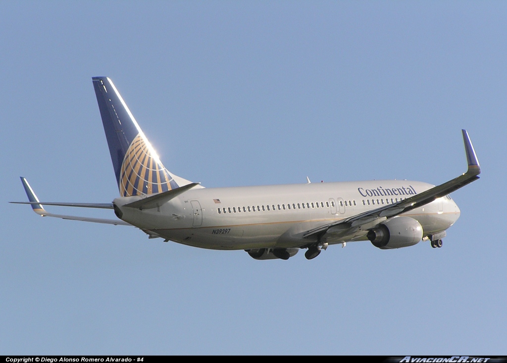 N39297 - Boeing 737-824 - Continental Airlines