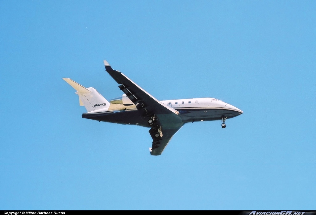 N601HW - Canadair CL-600-2B16 Challenger 601-3R - Privado