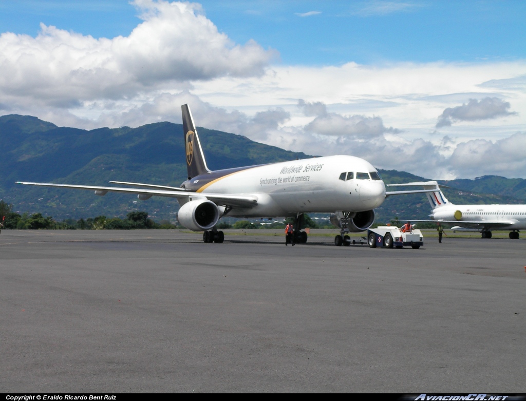 N467UP - Boeing 757-24A(PF) - UPS - United Parcel Service