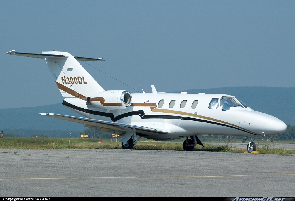 N300DL - Cessna 525 CitationJet - Privado