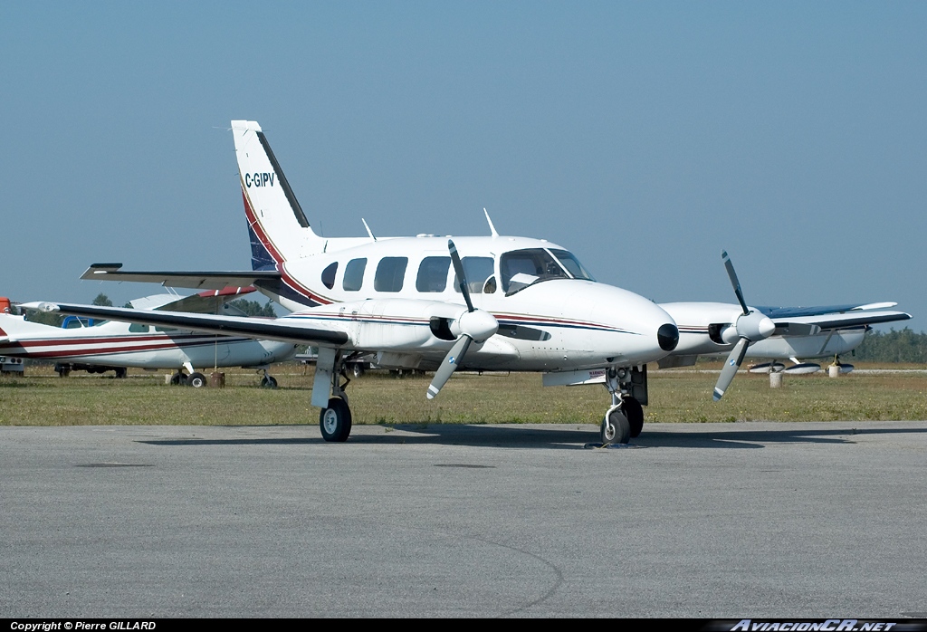 C-GIPV - Piper PA-31-310 Navajo - Privado