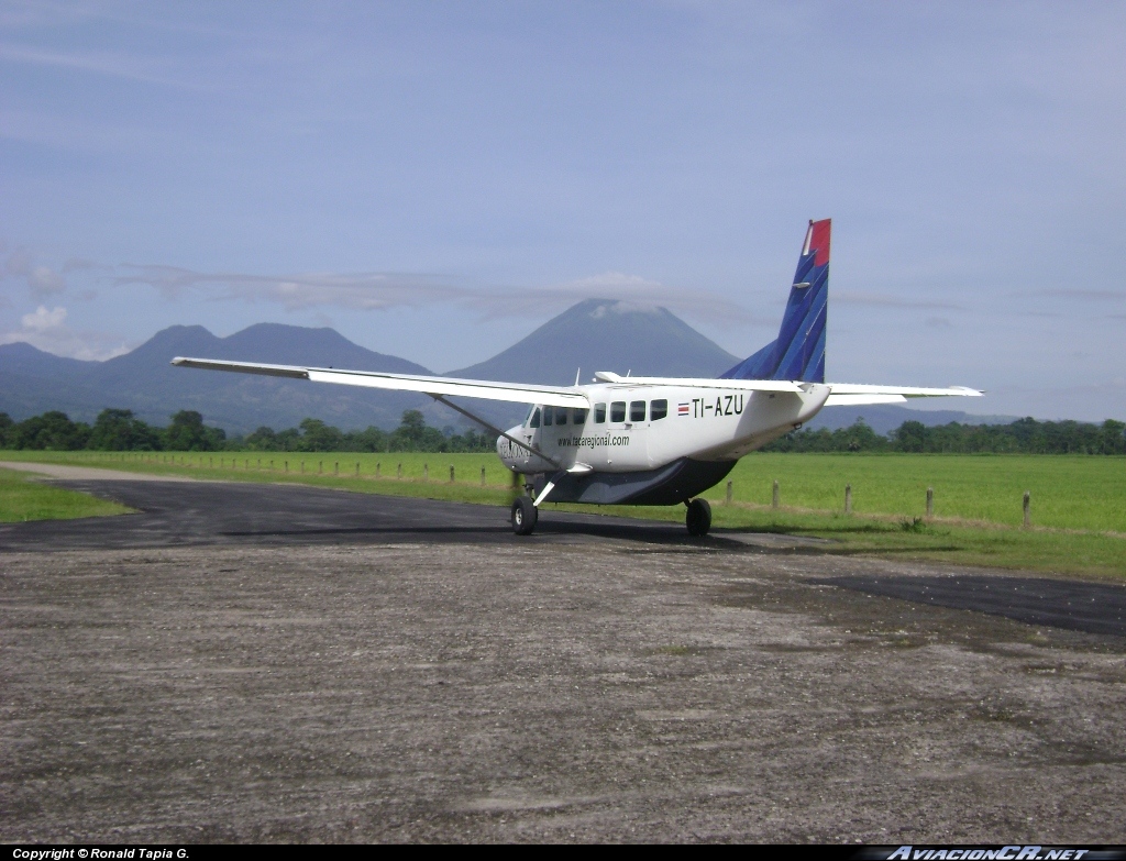 TI-AZU - Cessna 208B Grand Caravan - SANSA - Servicios Aereos Nacionales S.A.