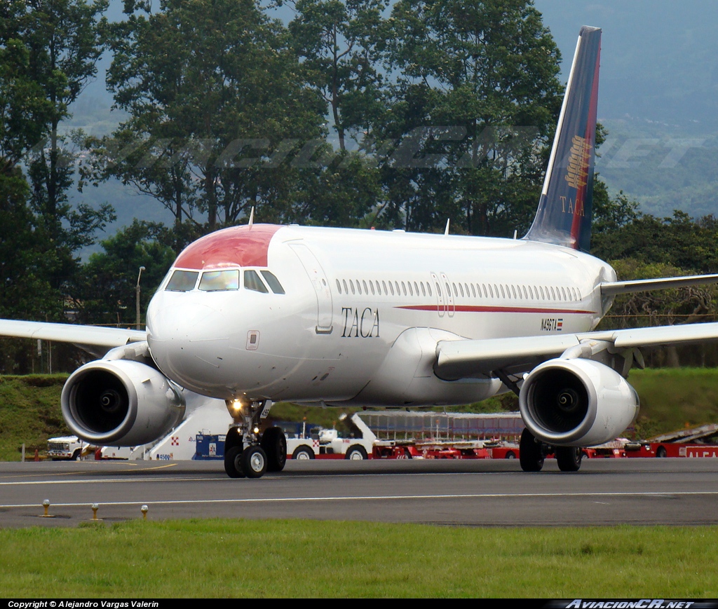 N496TA - Airbus A320-233 - TACA