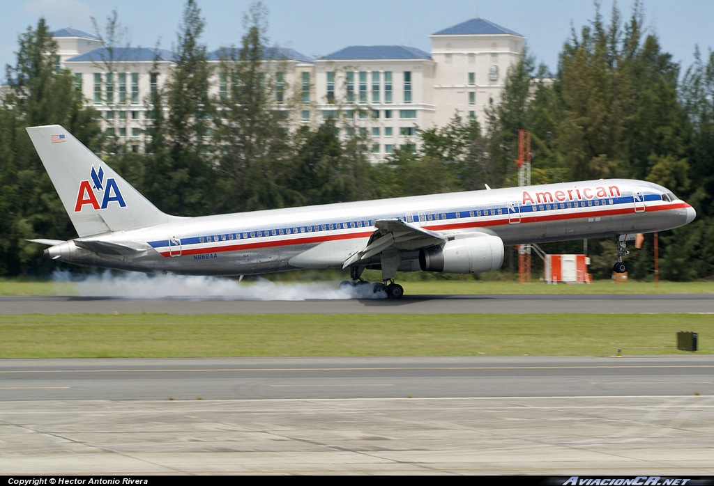 N662AA - Boeing 757-223 - American Airlines