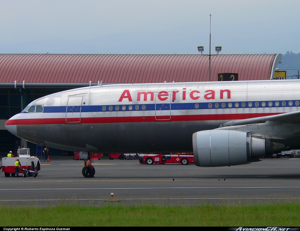 N90070 - Airbus A300B4-605R - American Airlines