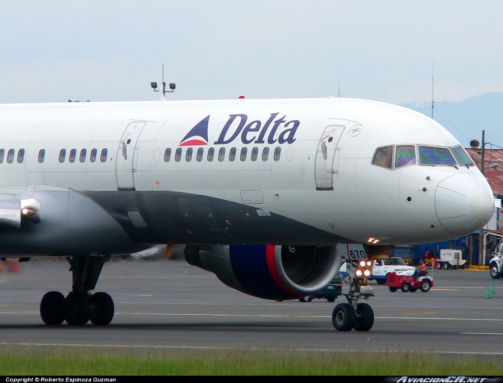 N670DN - Boeing 757-232 - Delta Air Lines