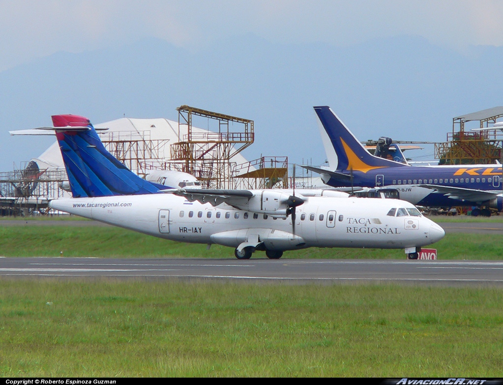 HR-IAY - Aerospatiale ATR-42 - TACA Regional