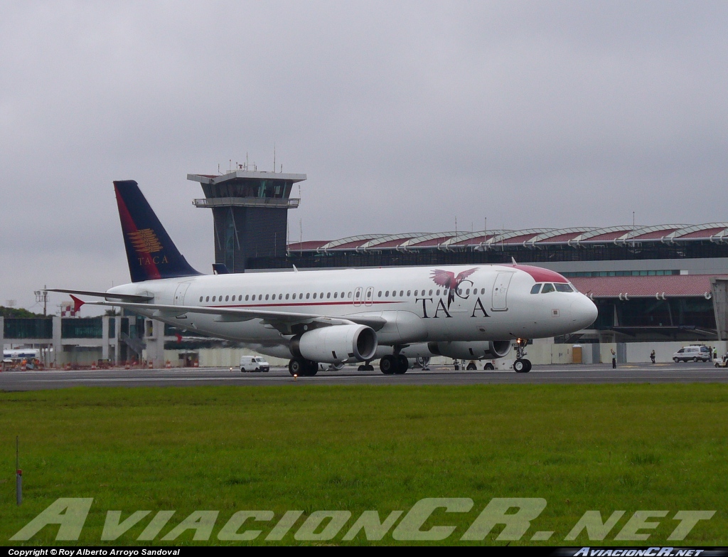 N493TA - Airbus A320-233 - TACA