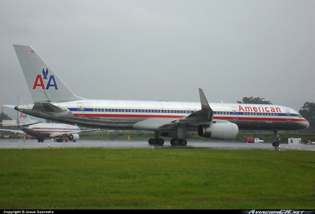 N187AN - Boeing 757-223/ET - American Airlines