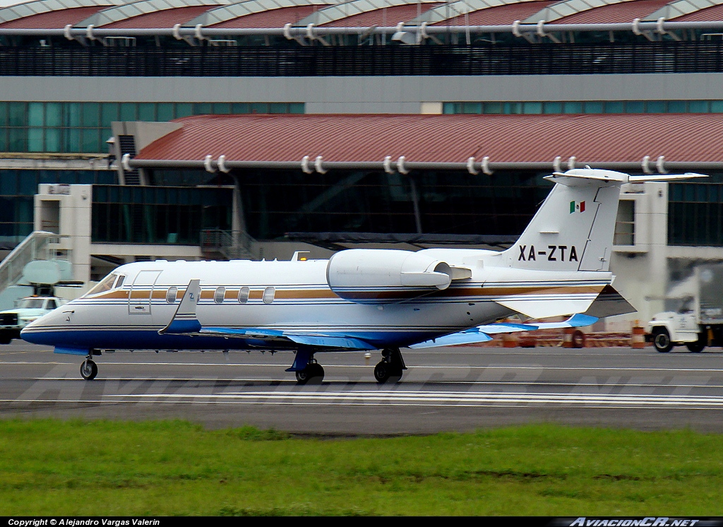 XA-ZTA - Learjet 60 - Grupo Zeta