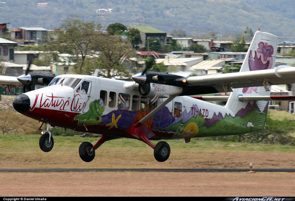 TI-AZD - De Havilland Canada DHC-6-300 Twin Otter - Nature Air