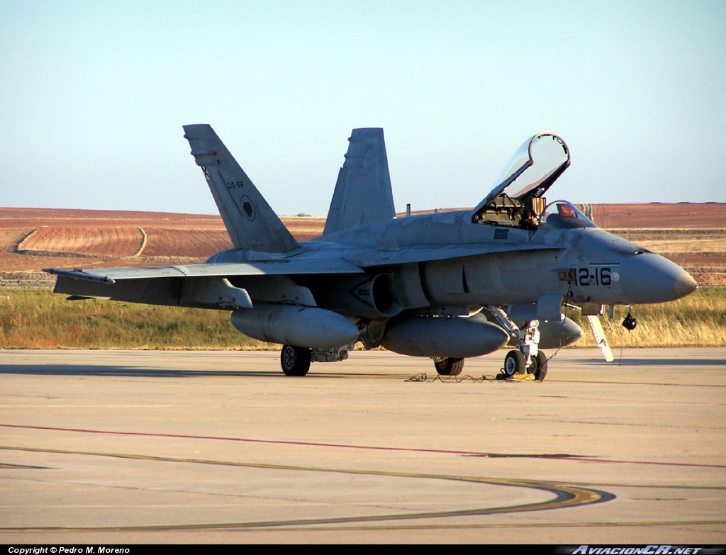 C15-48 / 1 - McDonnell Douglas C-15 Hornet (EF-18A) - Ejercito del Aire de España