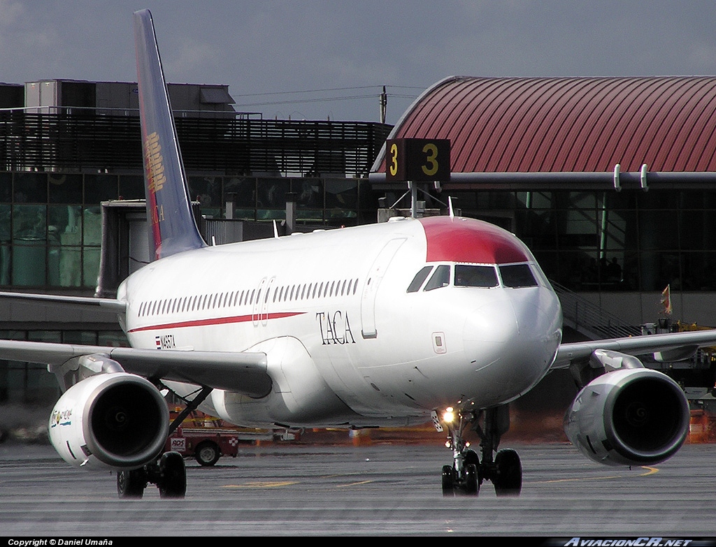 N465TA - Airbus A320-233 - TACA